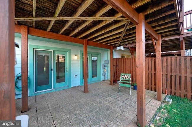 Building Photo - 102 Meherrin Terrace SW