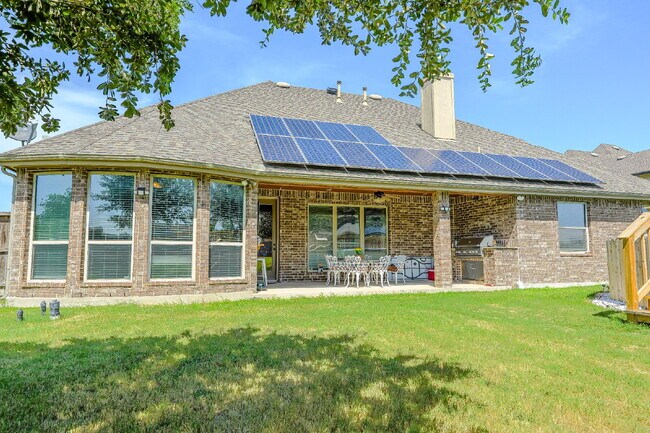 Building Photo - 5919 Dewdrop Ln