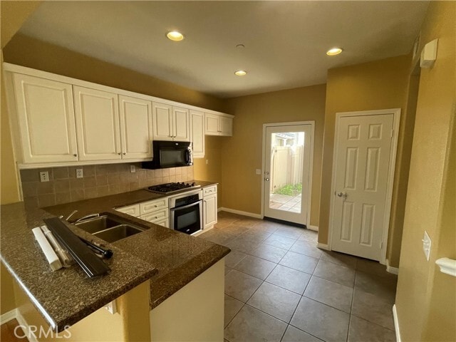 Building Photo - 1882 Lobo