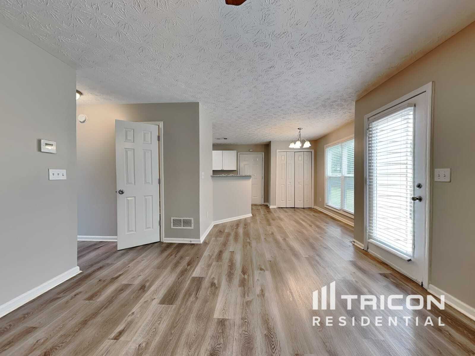 Building Photo - 2700 Peachtree Parc Ln