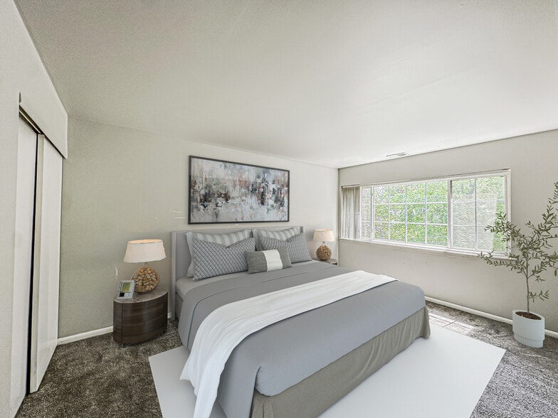 Building Photo - Creekside North Apartments