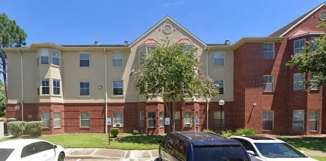 Building Photo - 8106 Creekbend Dr