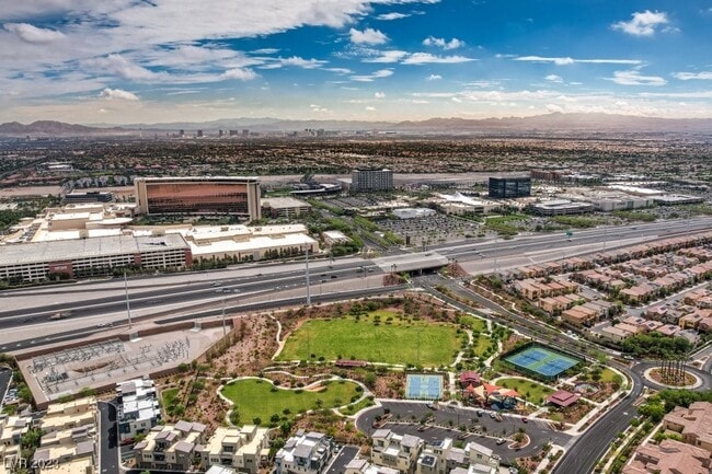 Building Photo - 11441 Allerton Park Dr