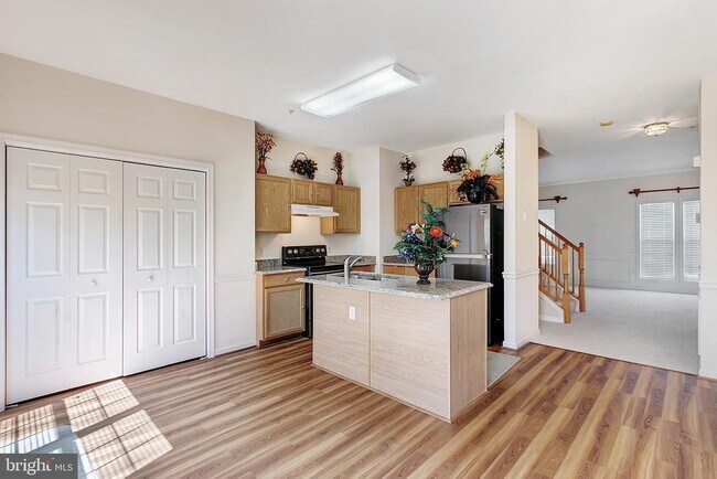 Building Photo - 3357 Sonia Trail