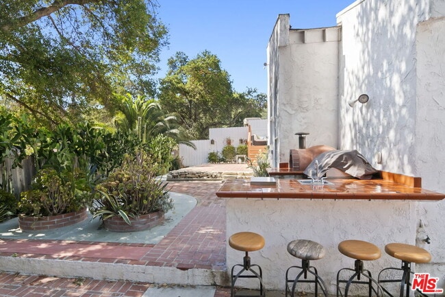 Building Photo - 4322 Ensenada Pl