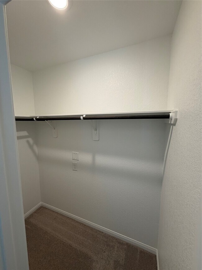 Building Photo - 13212 Musky Dr