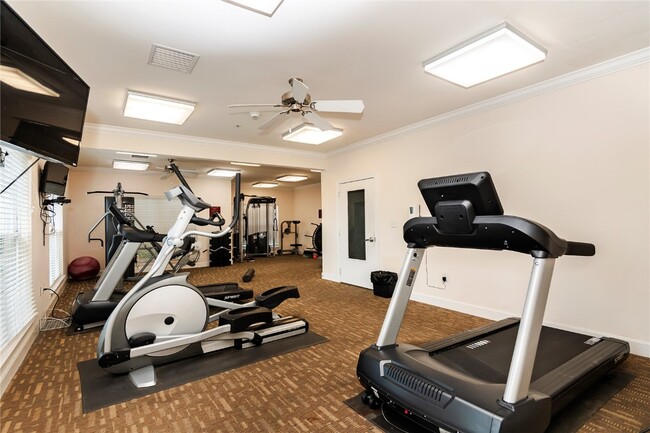 Building Photo - 1270 Strassner Dr