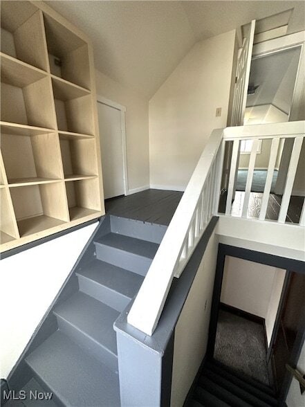 Building Photo - 4270 Valley Rd