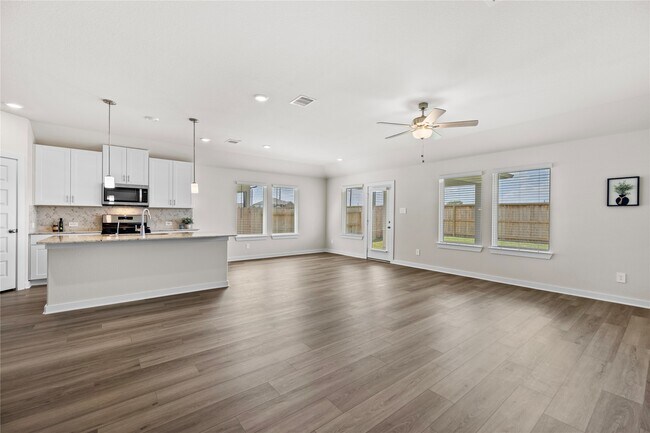 Building Photo - 3038 Marble Wy