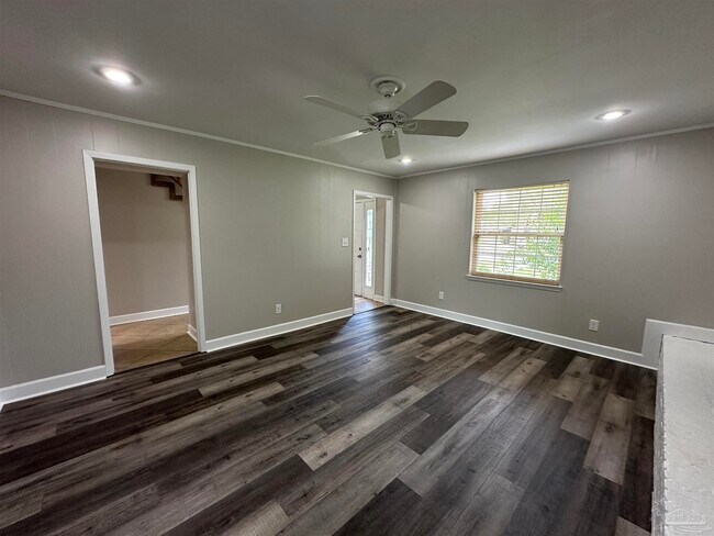 Building Photo - 5701 Limestone Rd