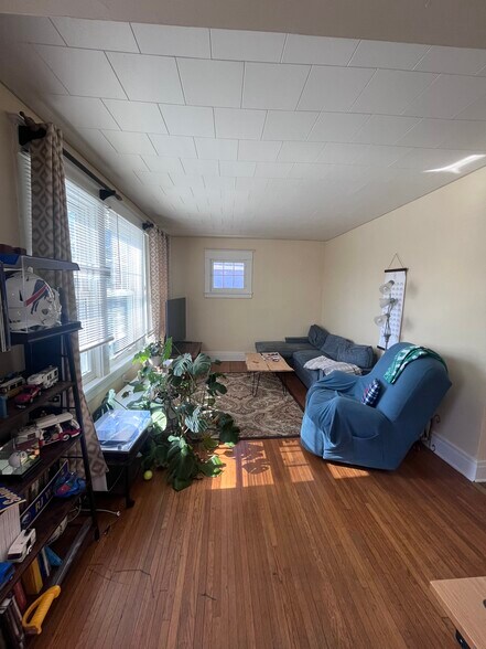 Building Photo - 763 Columbus Pky