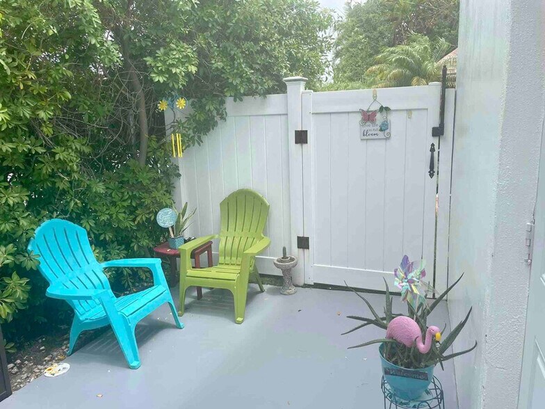 Building Photo - 9001 SW 156th St