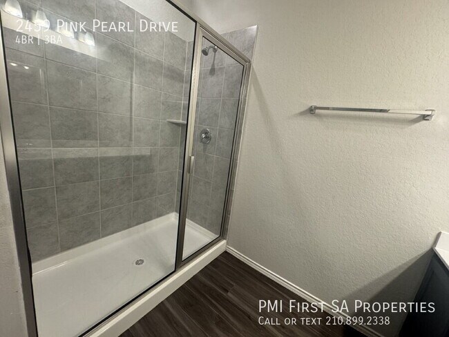 Building Photo - 2459 Pink Pearl Dr