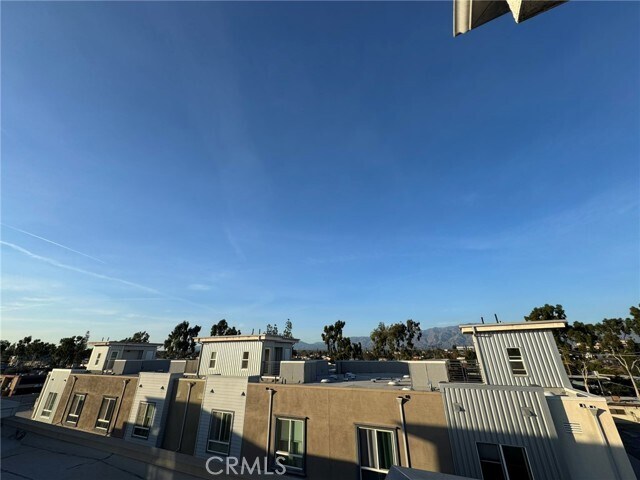 Building Photo - 9042 Garvey Ave