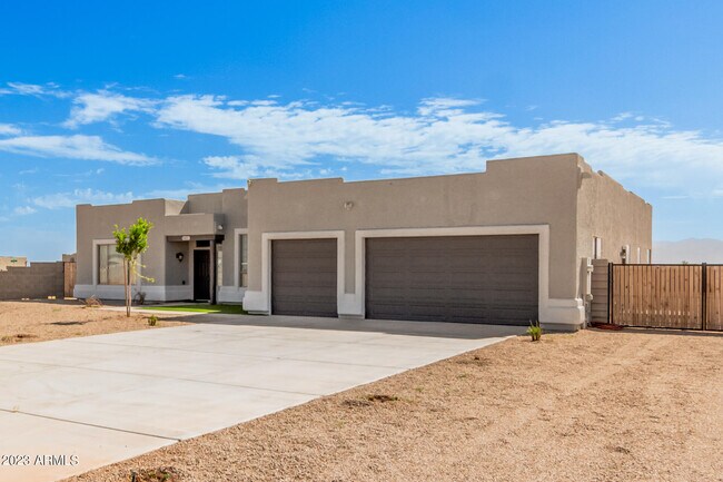 Building Photo - 24431 W Horned Owl Trail