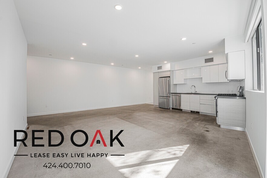 Building Photo - 2409 Griffith Park Blvd