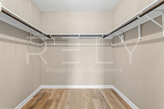 Building Photo - 146 Leon River Loop