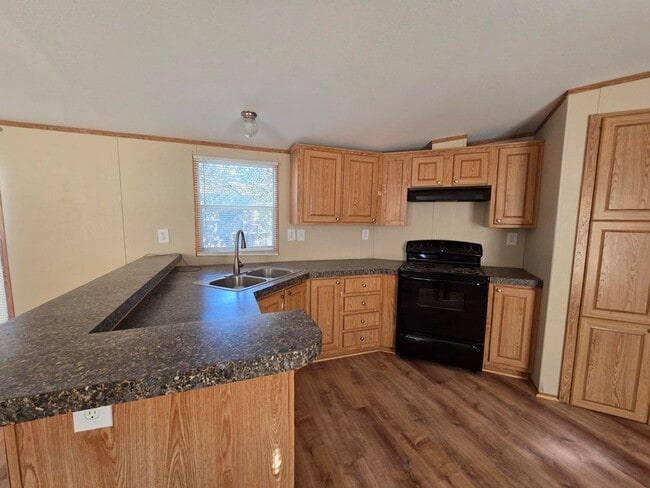 Building Photo - 169 Fort Worth St