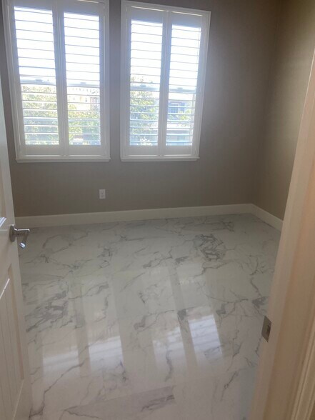 Bedroom - 678 W Tramonto Dr