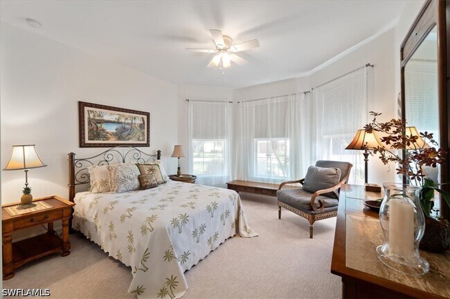 Building Photo - 6140 Victory Dr