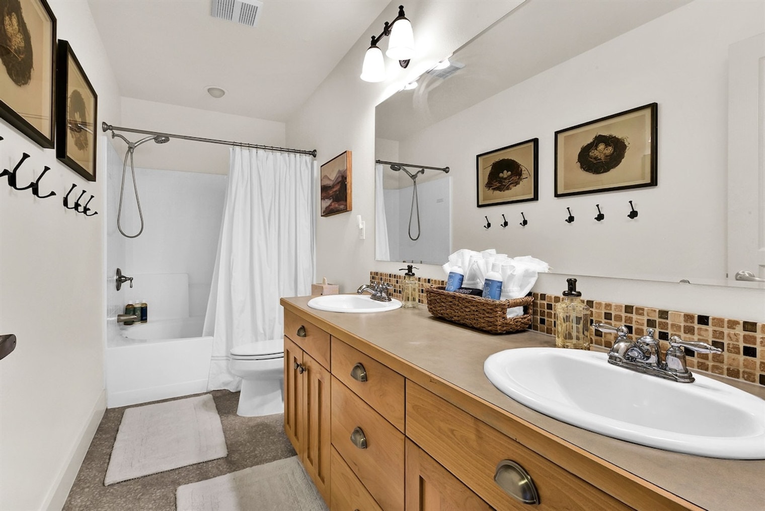 Building Photo - 5722 W Hidden Springs Dr