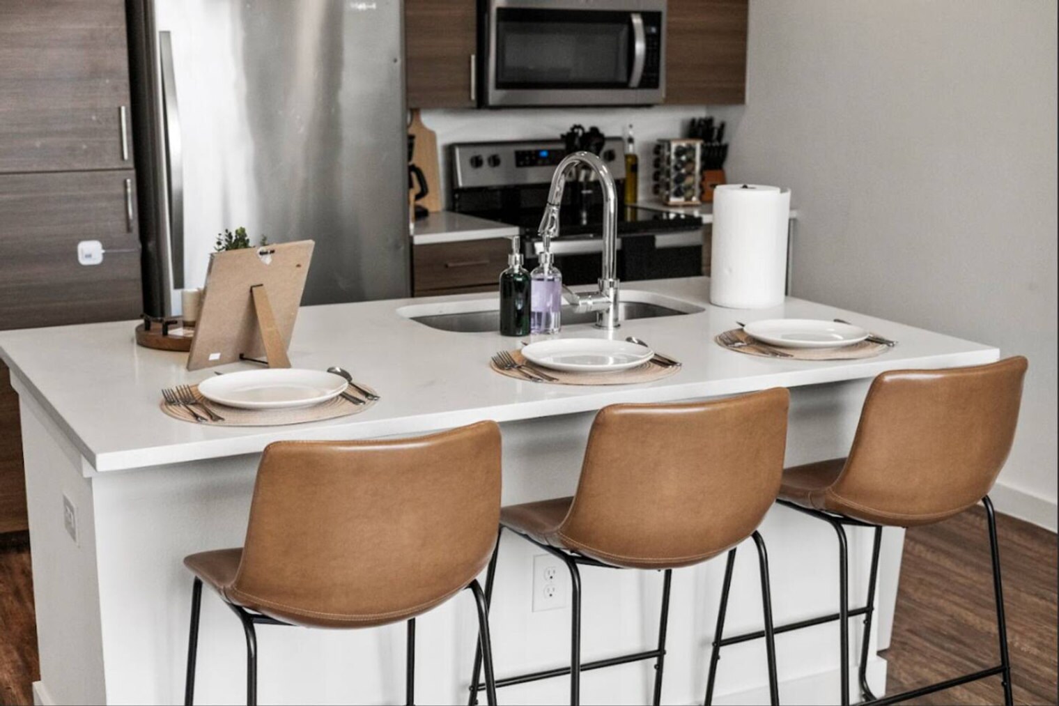 Building Photo - 120 N Madison Ave