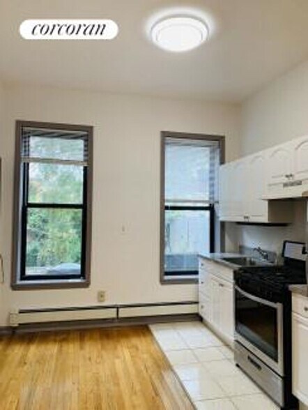 Building Photo - 102 15th St