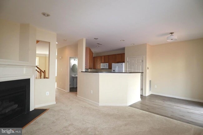 Building Photo - 46180 Chester Terrace