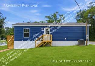 Building Photo - 7 Chestnut Path Ln