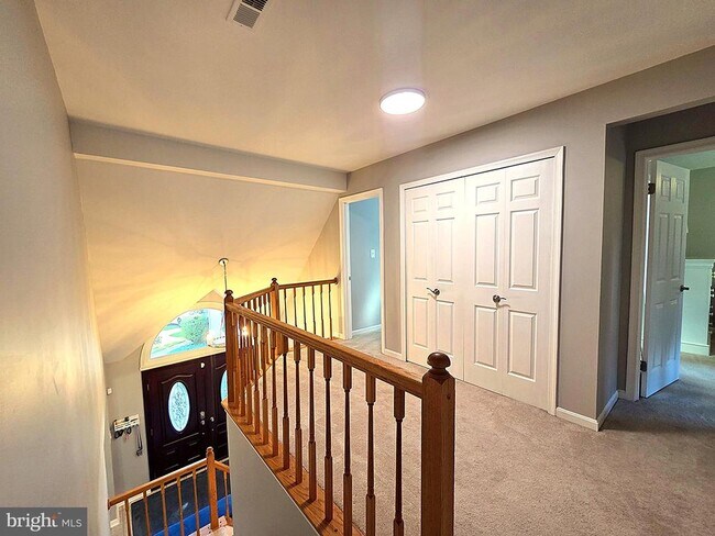 Building Photo - 5270 Ellicott Dr