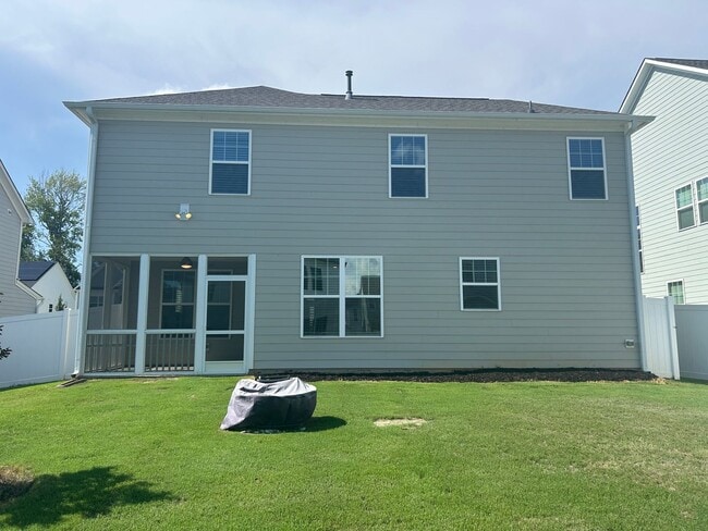 Building Photo - 3 Bed | 2.5 Bath House in Holly Springs