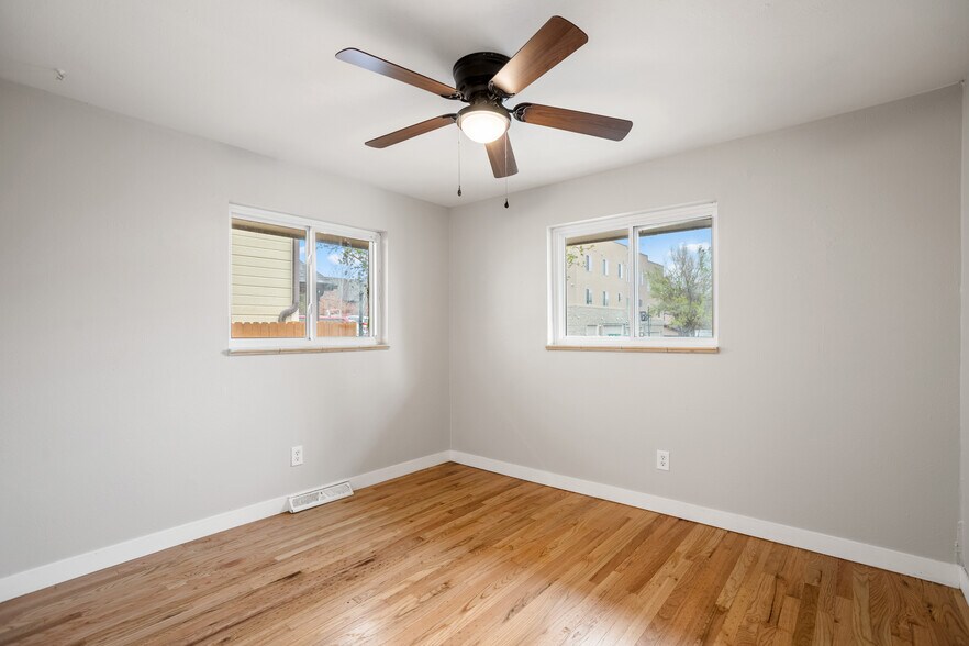 Building Photo - 1227 Raleigh St