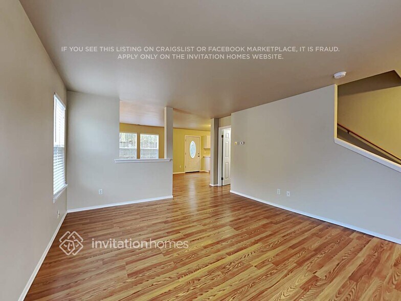 Building Photo - 13009 171st St E