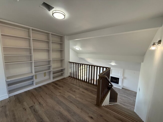 Building Photo - 4 BEDROOM IN RANCHO SERENO - FRESHLY REMODELED