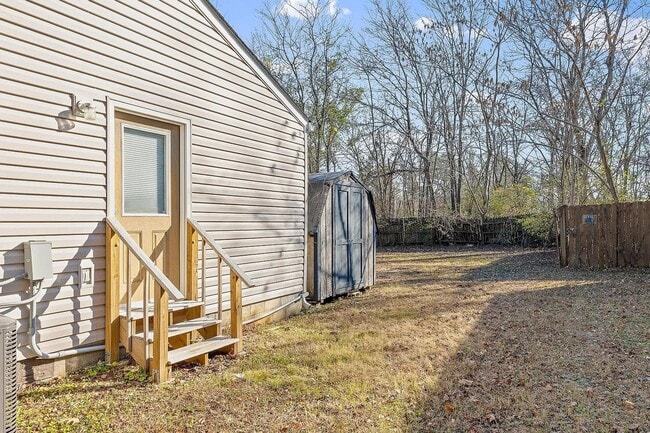 Building Photo - 3/ 2  Home for Rent!