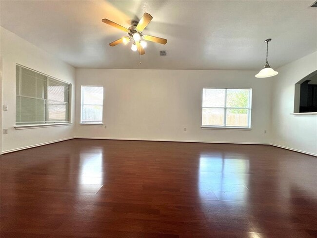 Building Photo - 10909 Reliance Creek Dr