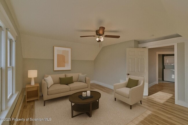 Building Photo - 2211 Brown Ave