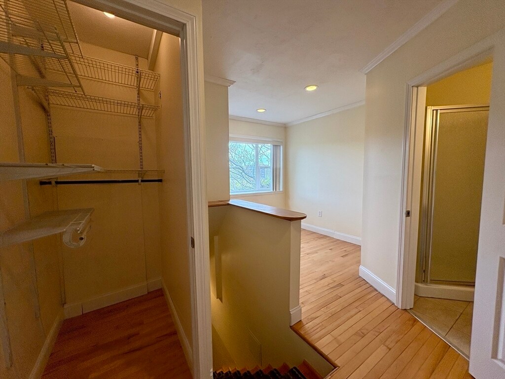 Building Photo - 195 Winthrop Rd