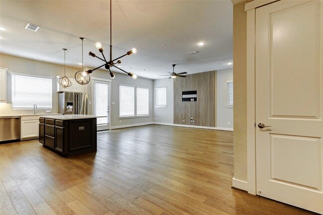 Building Photo - 1519 Biondo Way