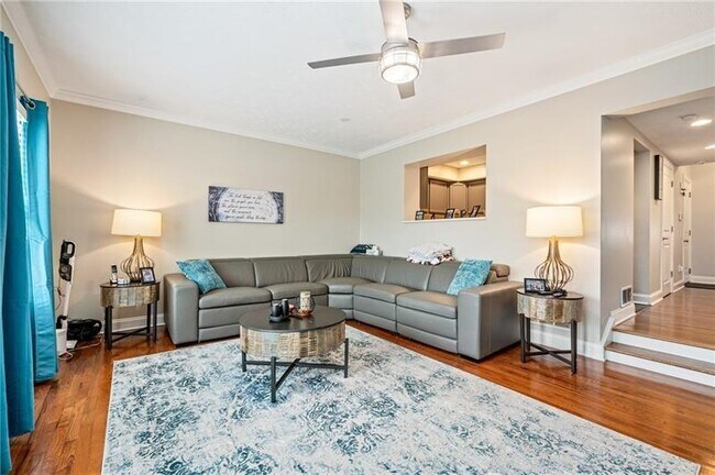 Building Photo - 143 Aberdeen Dr