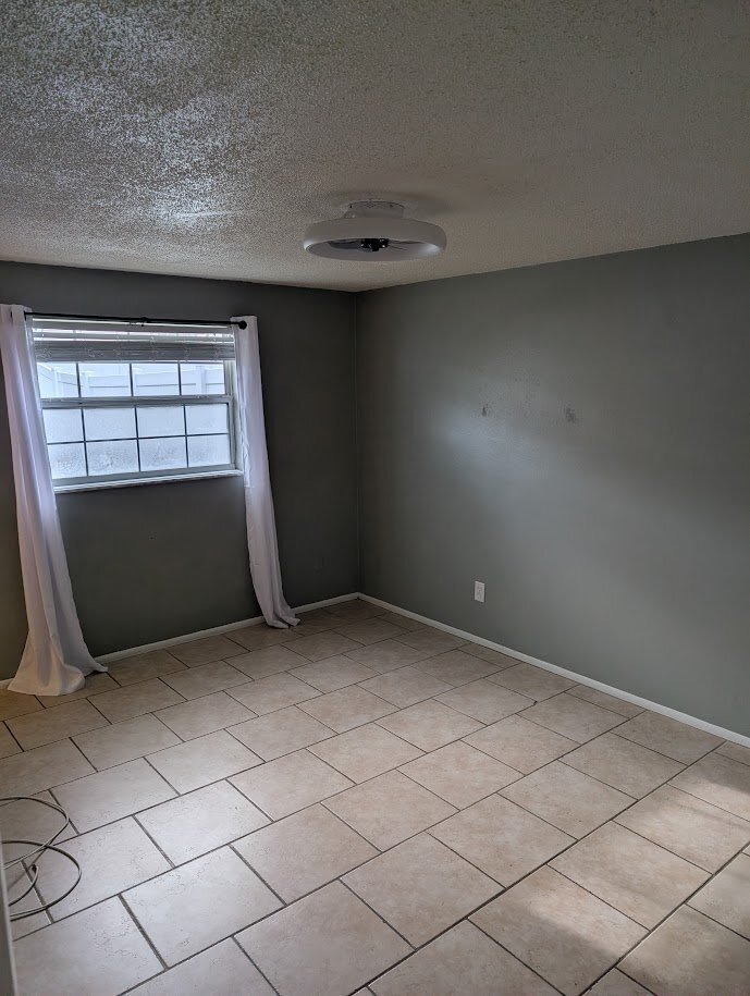 Building Photo - 411 Marjon Ave