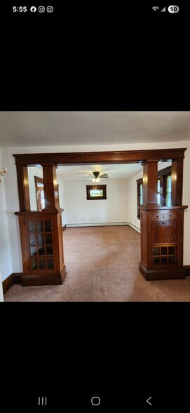 Building Photo - 368 Winola Ave