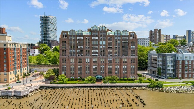 Building Photo - 23 Water Grant St