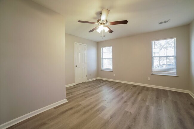 Building Photo - 7413 Tack Cove