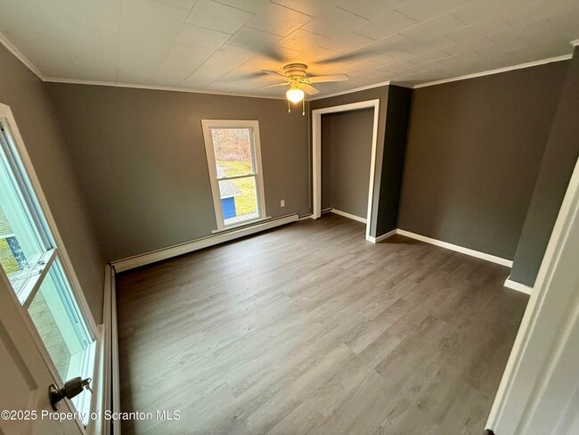 Building Photo - 112 Mowry Rd