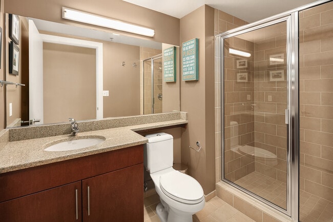 Building Photo - 2720 3rd Ave