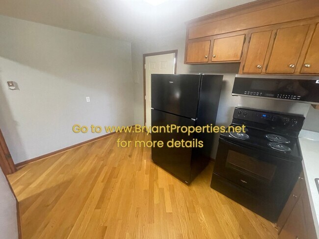 Building Photo - 1250 Dalemere Dr