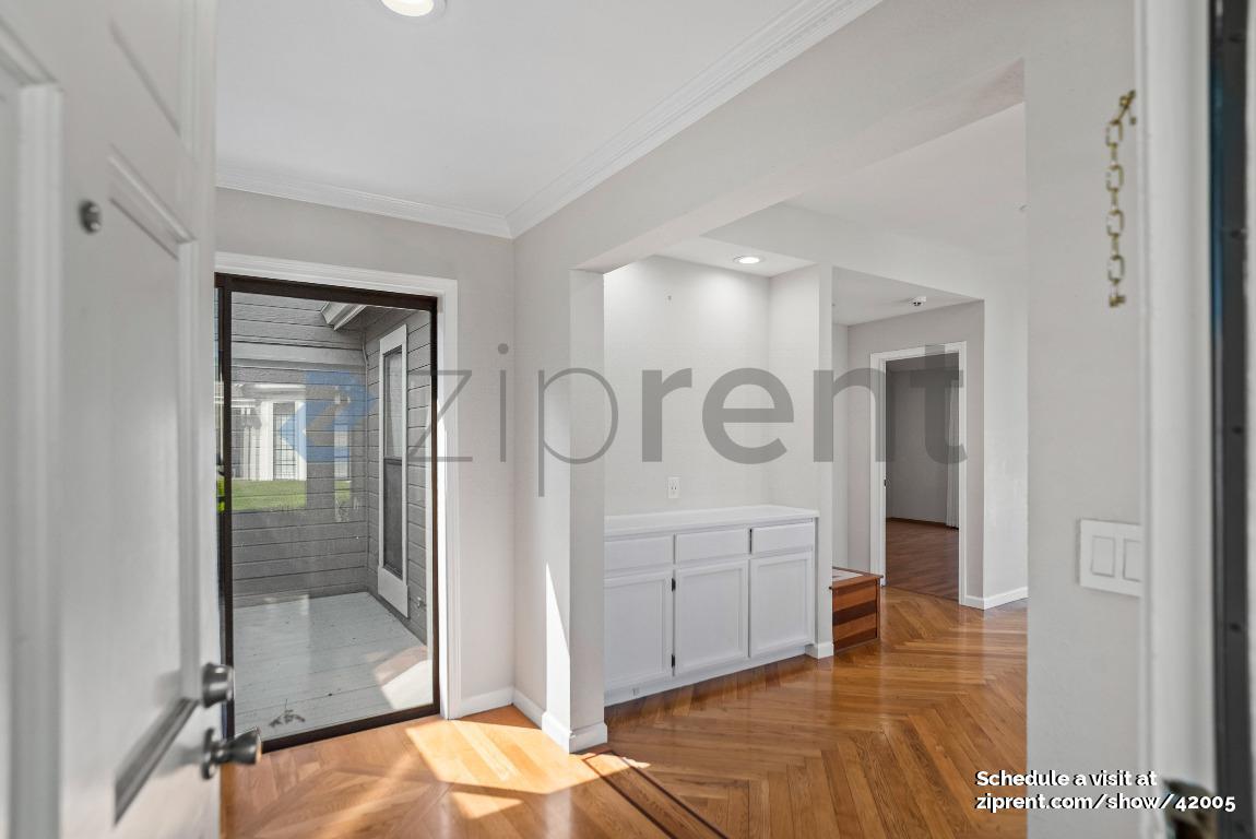 Building Photo - 871 Praderia Cir