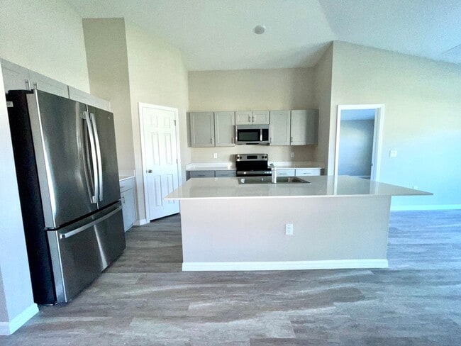 Building Photo - 4 Bedroom Single Story Home in Pinnacle Point - $1995/mo