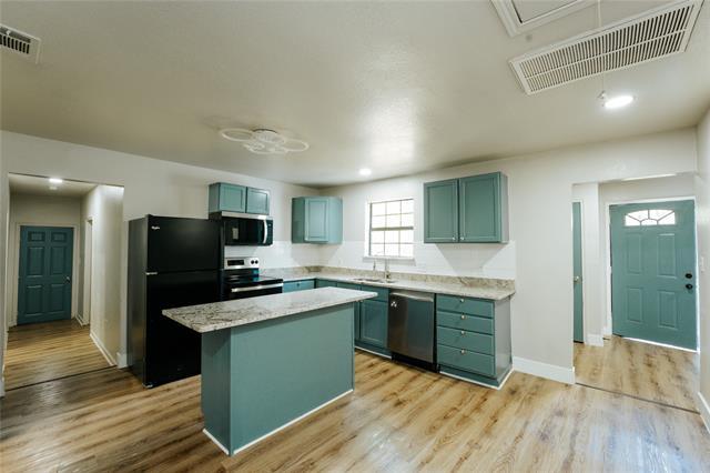 Building Photo - 4514 Erath St